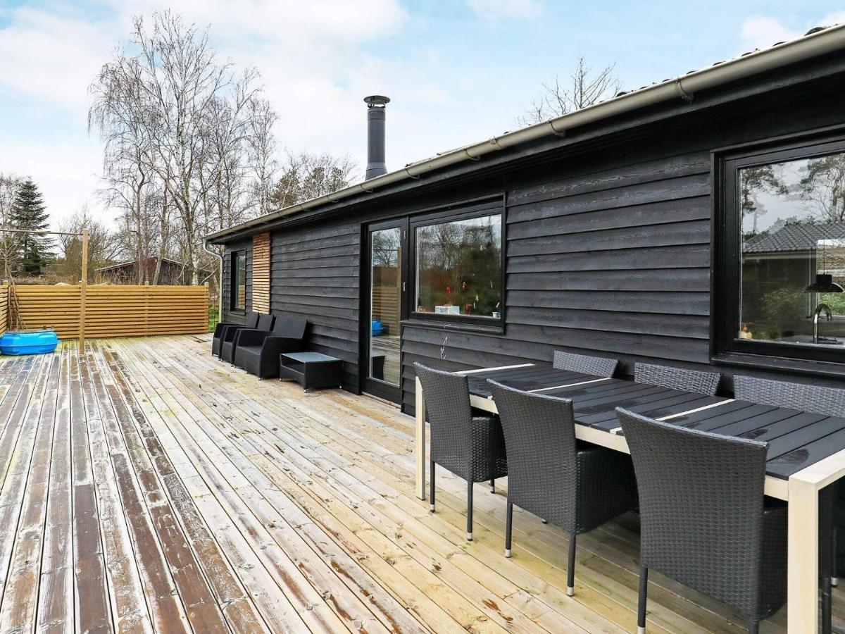 7 person holiday home in Frederikshavn Eksteriør billede