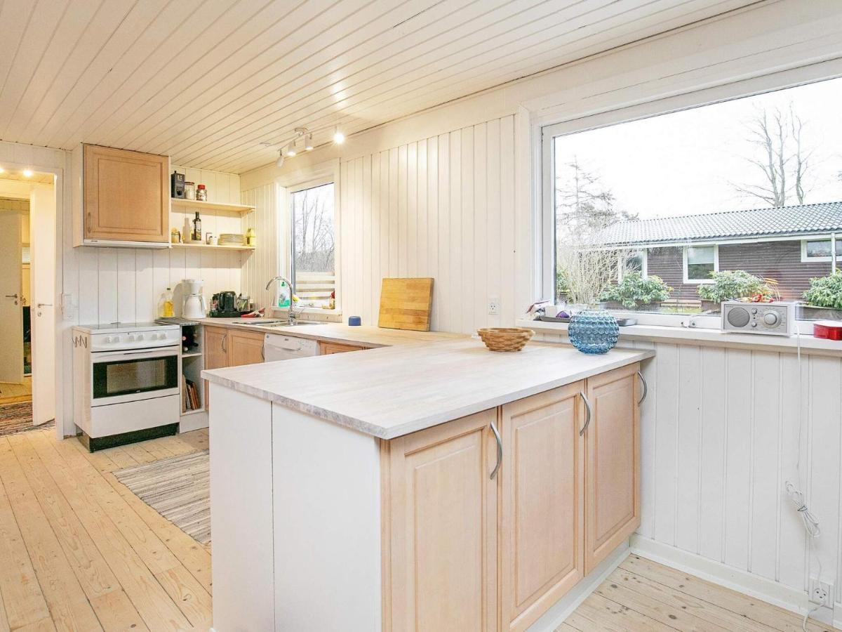 7 person holiday home in Frederikshavn Eksteriør billede